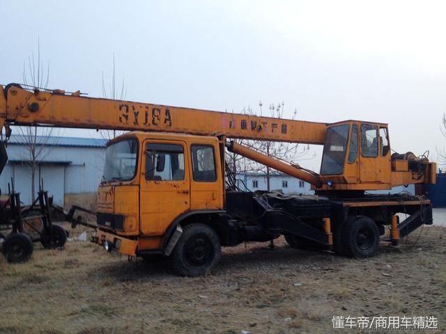 经典黄河JN162汽车吊!锦州重型机械厂16吨单桥吊车