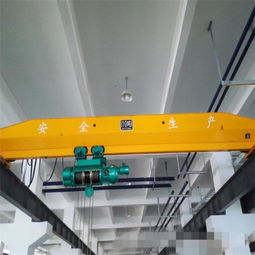 4中山港口镇单梁龙门吊现场制作