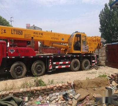 30W卖长江36吨吊车五节臂,先导操作