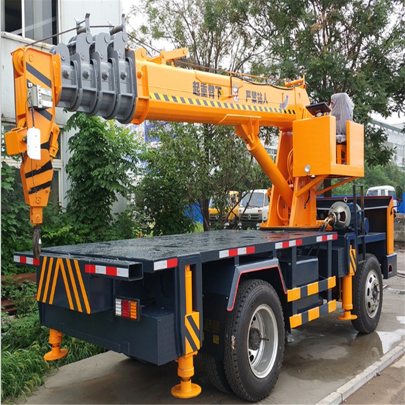 3吨随车吊 6轮5吨小型吊车移动式小吊车 多功能平板三轮