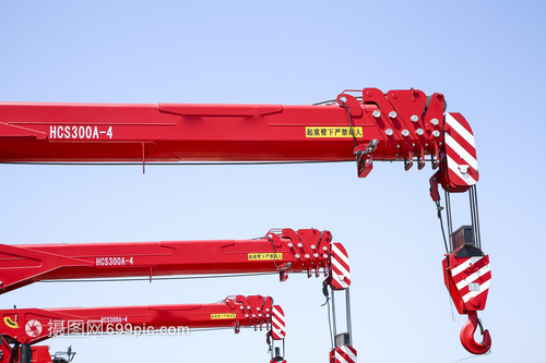 吊车吊臂 现代起重设备的核心技术
