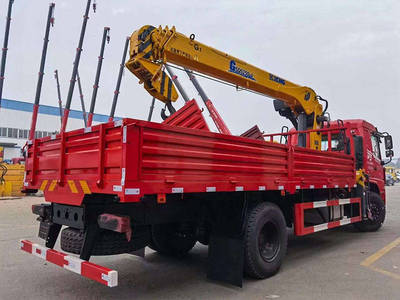 10吨汽车起重机厂家价格、参数与实图全解析